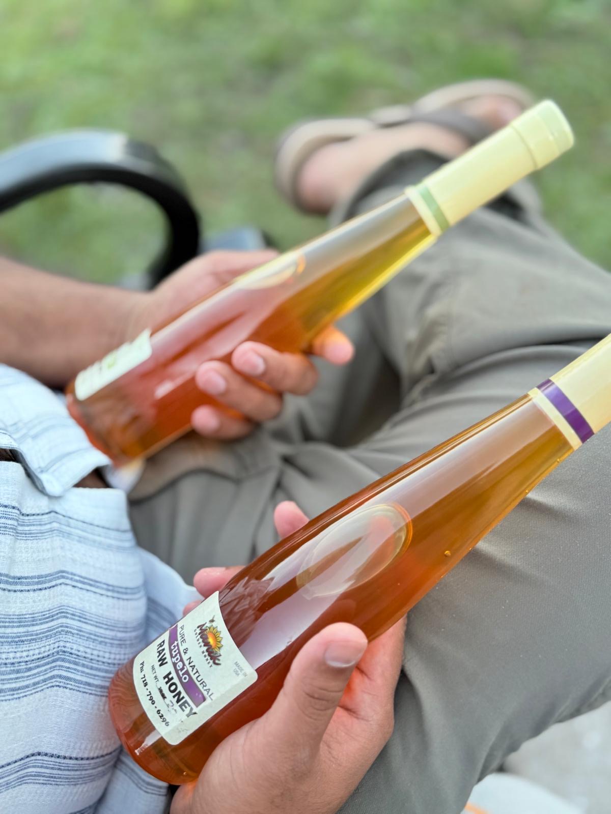 Premium quality 100% natural raw unfiltered pure (tupelo) honey. 20oz